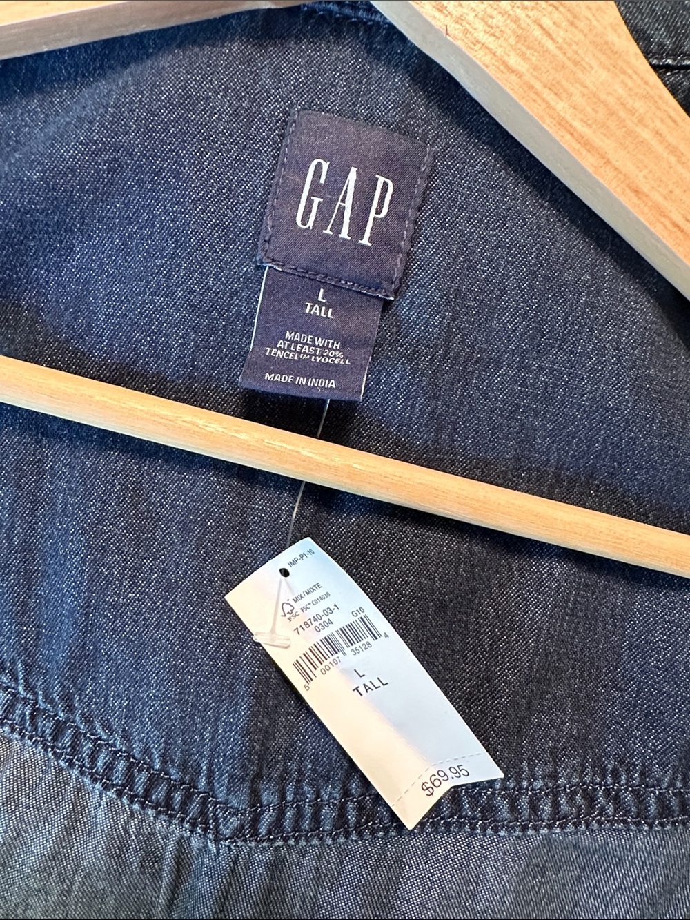 NWT Women’s TALL Denim Gap Western Pearl Snap